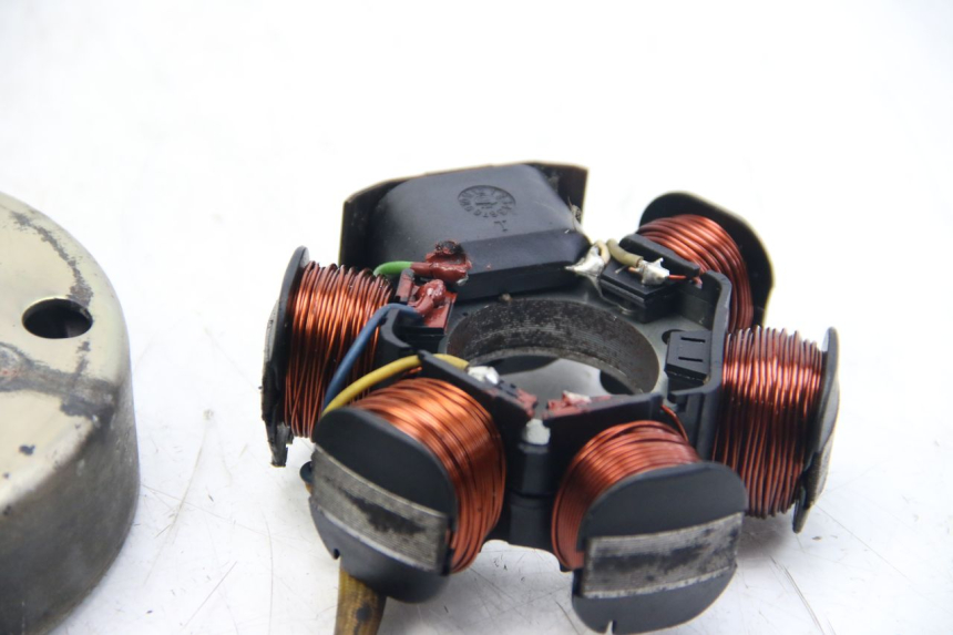 photo de ROTOR STATOR PIAGGIO FLY 2T 50 (2004 - 2017) - Stato della superficie e materiale