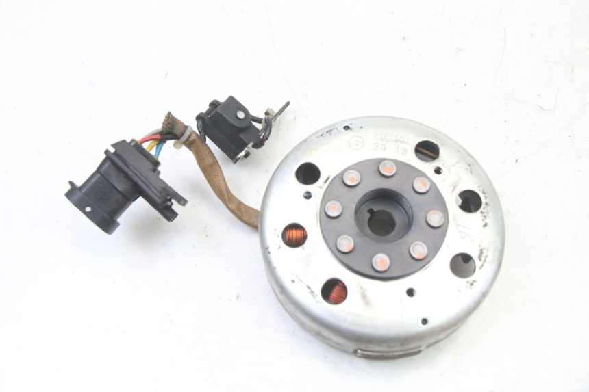 photo de ROTOR STATOR PIAGGIO FLY 2T 50 (2004 - 2017) - Zoom sullo stato d'uso