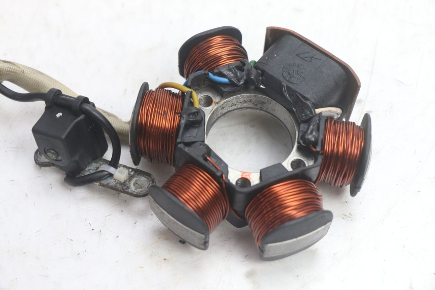 photo de ROTOR STATOR PIAGGIO FLY 2T 50 (2004 - 2017) - Vista d'insieme del prodotto