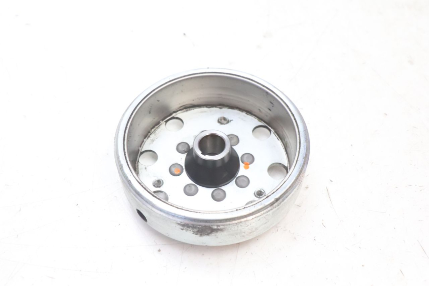 photo de ROTOR STATOR PIAGGIO FLY 2T 50 (2004 - 2017) - Caratteristiche distintive