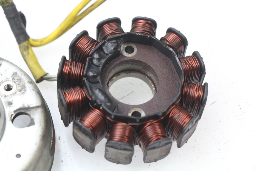 photo de ROTOR STATORE PIAGGIO FLY 125 (2005 - 2012) - Dettagli dei punti di fissaggio