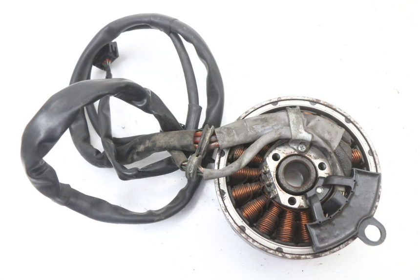 photo de STATORE HONDA FORZA 125 (2015 - 2016) - Primo piano tecnico