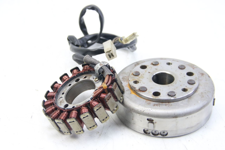 photo de ROTOR STATOR YAMAHA FZS FAZER 600 (1998 - 2001) - Vista principale
