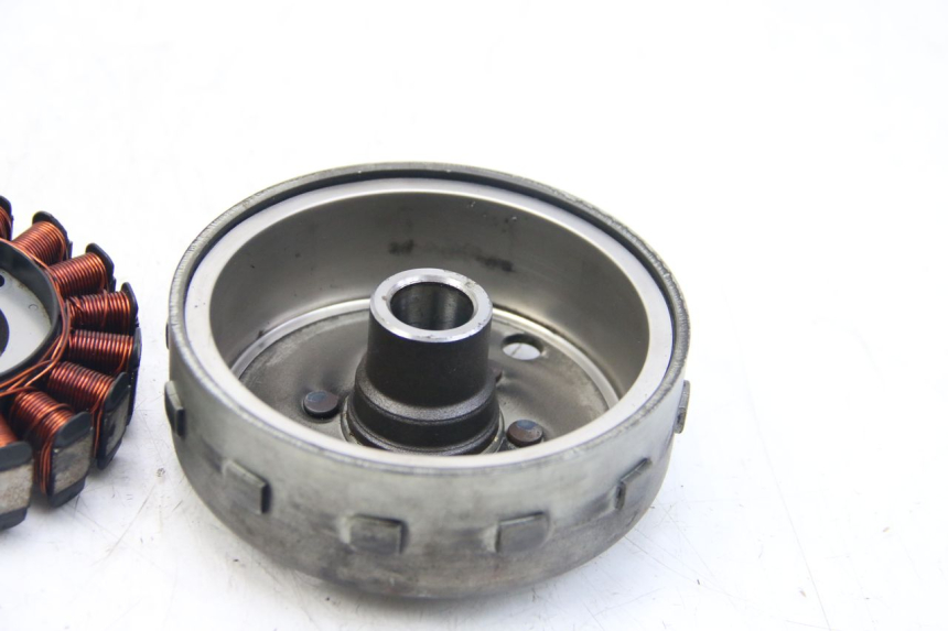 photo de ROTOR STATOR YAMAHA HW XENTER 125 (2011 - 2017) - Altra angolazione