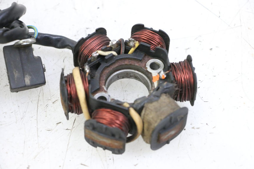 photo de ROTOR STATOR PEUGEOT KISBEE 2T 50 (2010 - 2017) - Vista d'insieme del prodotto