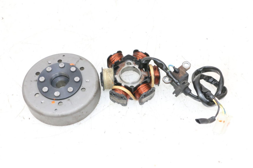 photo de ROTOR STATOR PEUGEOT KISBEE 2T 50 (2010 - 2017) - Vista principale