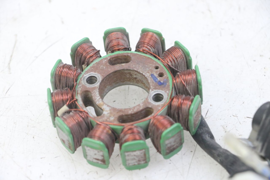 photo de ROTOR STATOR PEUGEOT KISBEE 4T 50 (2018 - 2022) - Primo piano tecnico