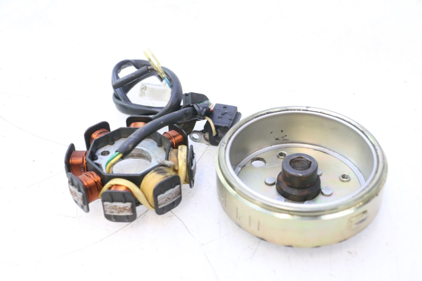 photo de ROTOR STATOR PEUGEOT KISBEE 4T 50 (2010 - 2017) - Zoom sullo stato d'uso
