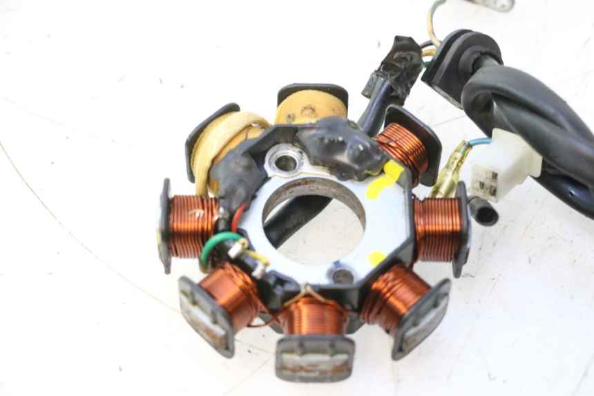 photo de ROTOR STATOR PEUGEOT KISBEE 4T 50 (2010 - 2017) - Marcature e riferimenti originali