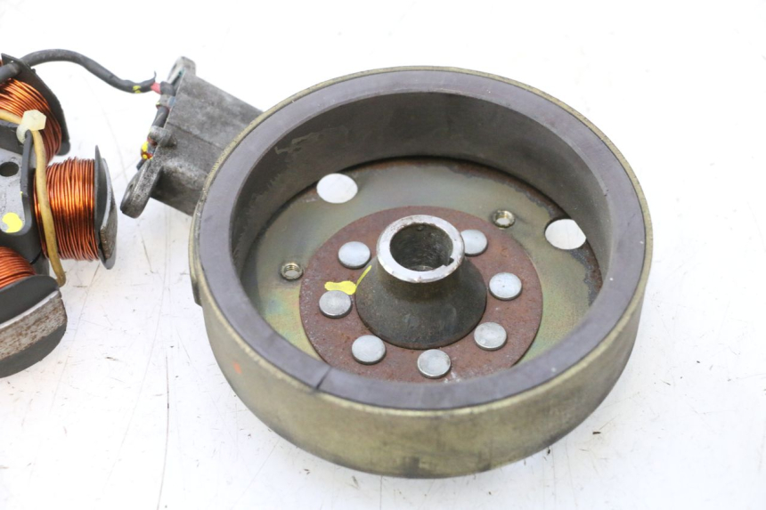 photo de STATORE PIAGGIO LIBERTY 50 (1998 - 2003) - Zoom sui componenti