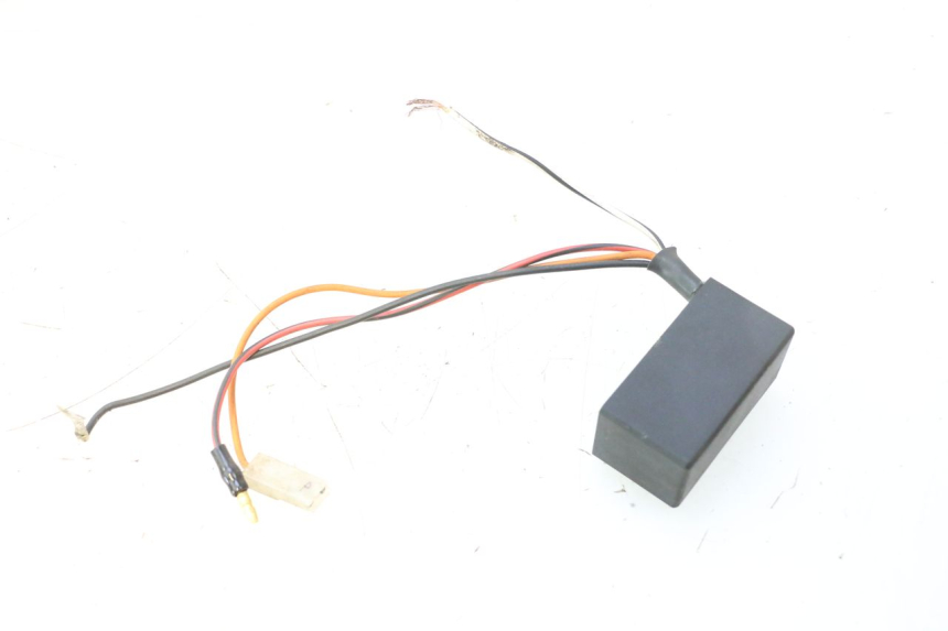 photo de ROTOR STATOR PEUGEOT LUDIX BLASTER 50 (2006 - 2014) - Angolazione alternativa