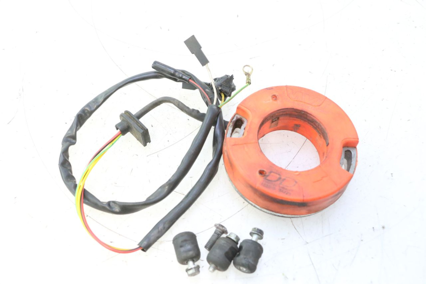 photo de ROTOR STATOR PEUGEOT LUDIX BLASTER 50 (2006 - 2014) - Ricambio usato controllato