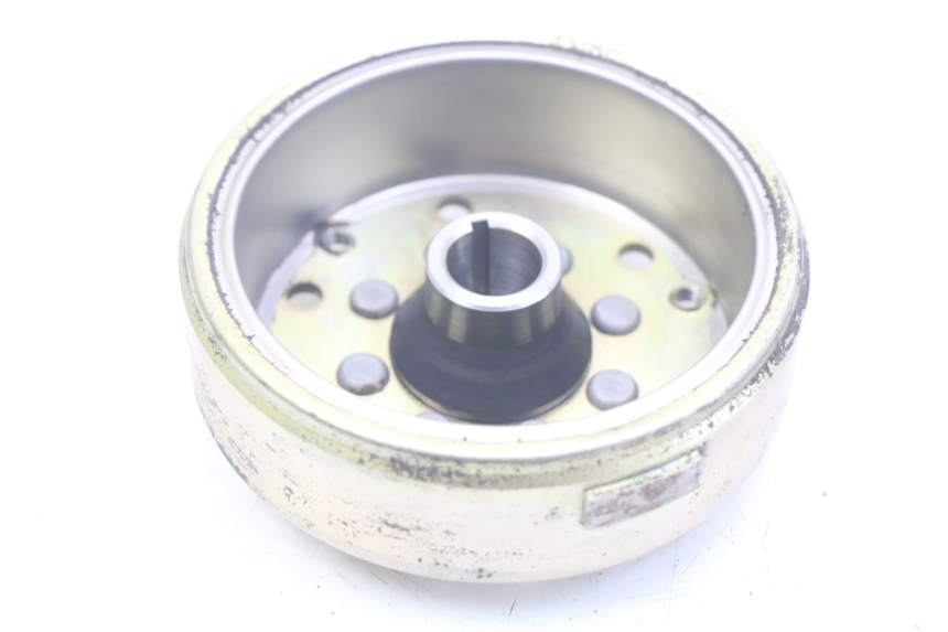 photo de ROTOR STATOR PEUGEOT LUDIX 50 (2005 - 2007) - Zoom sullo stato d'uso