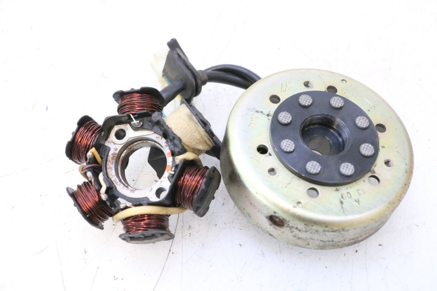 photo de STATORE PEUGEOT LUDIX ONE 50 (2004 - 2013) - Vista principale