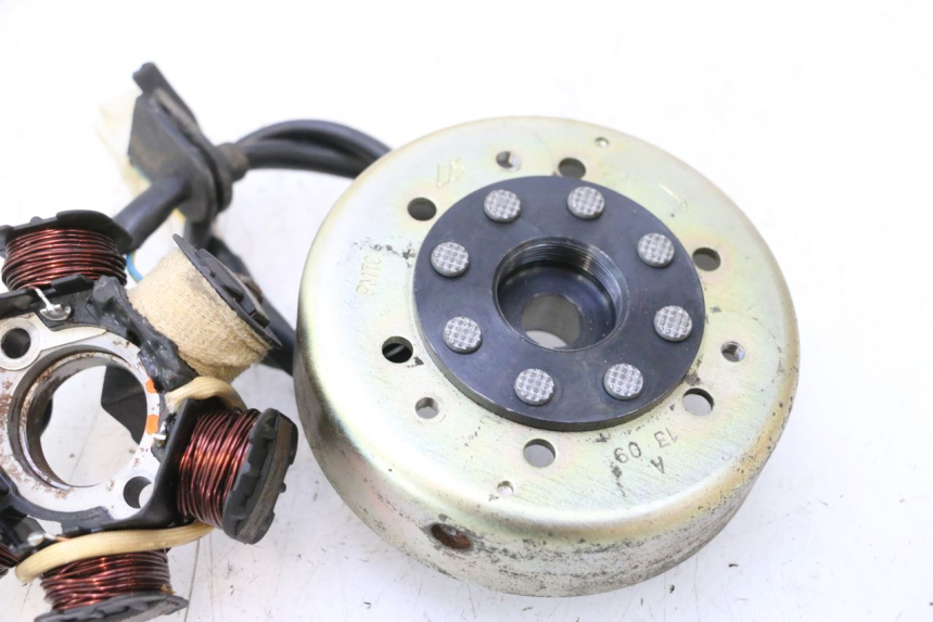 photo de STATORE PEUGEOT LUDIX ONE 50 (2004 - 2013) - Primo piano ad alta risoluzione