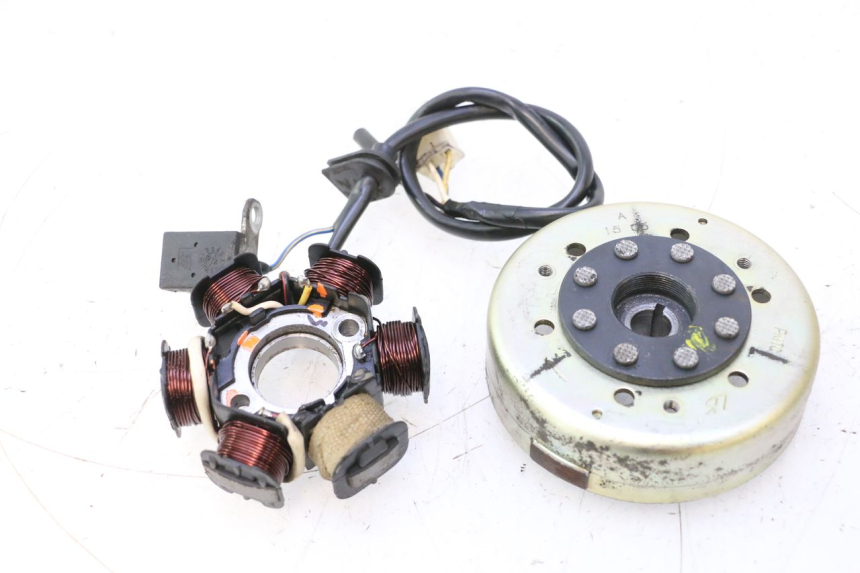 photo de STATORE PEUGEOT LUDIX ONE 50 (2004 - 2013) - Vista principale