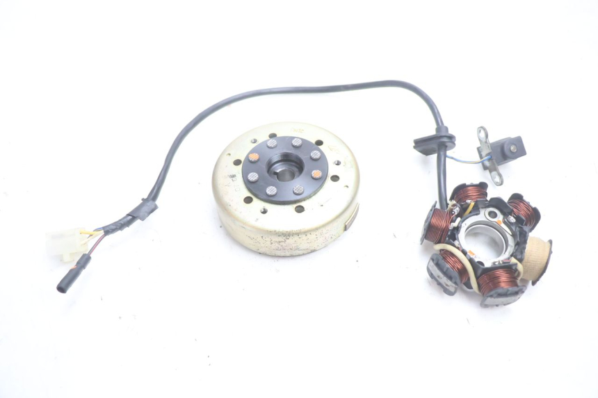 photo de STATORE PEUGEOT LUDIX ONE 50 (2004 - 2006) - Vista principale