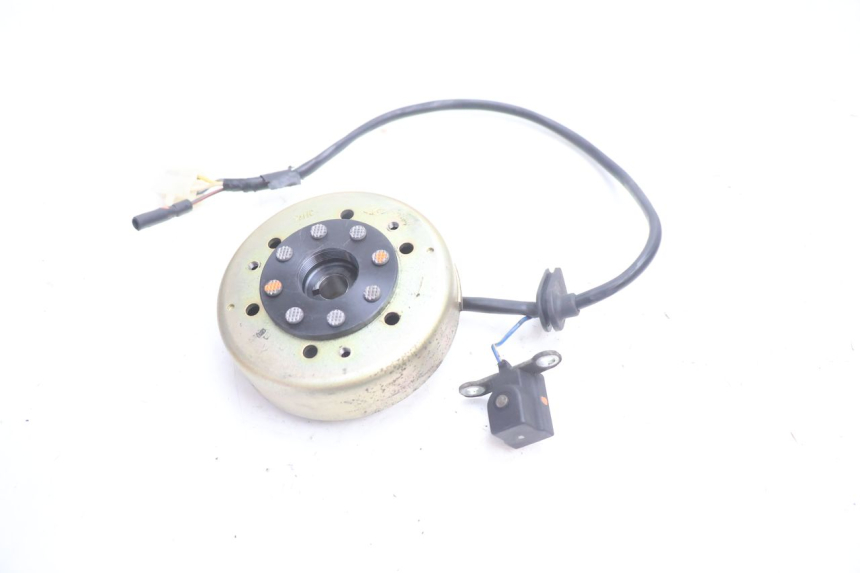 photo de STATORE PEUGEOT LUDIX ONE 50 (2004 - 2006) - Zoom sullo stato d'uso