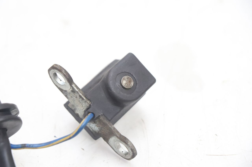 photo de STATORE PEUGEOT LUDIX ONE 50 (2004 - 2006) - Dettagli dei punti di fissaggio