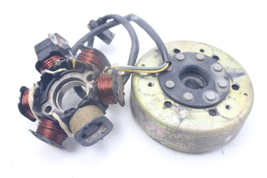 photo de ROTOR STATOR PEUGEOT LUDIX SNAKE 2T 50 (2004 - 2014) - Vista principale