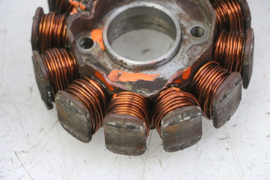 photo de ROTOR STATOR PIAGGIO MP3 125 (2006 - 2014) - Stato della superficie e materiale