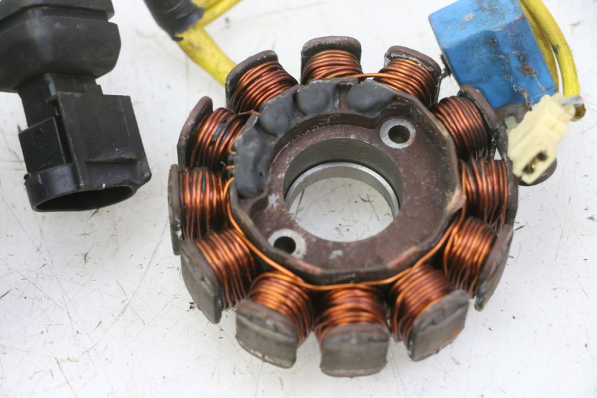 photo de ROTOR STATOR PIAGGIO MP3 125 (2006 - 2014) - Marcature e riferimenti originali