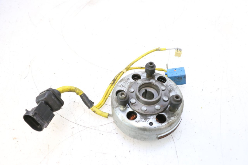 photo de ROTOR STATOR PIAGGIO MP3 125 (2006 - 2014) - Dettaglio del componente