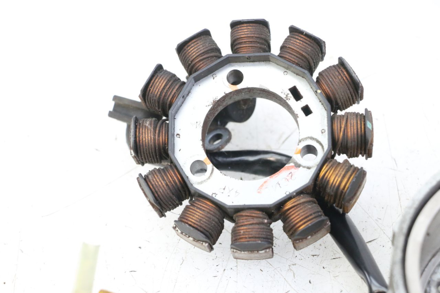 photo de ROTOR STATOR MBK MW TRYPTIK 125 (2014 - 2016) - Primo piano tecnico