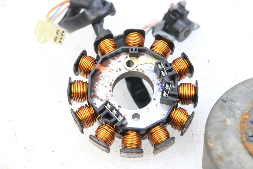 photo de STATORE YAMAHA NEO'S NEOS 2T 50 (1998 - 2007) - Altra vista dell'articolo