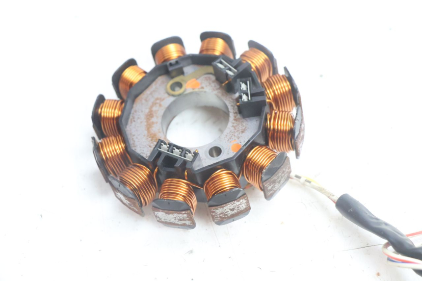 photo de STATORE YAMAHA NEO'S NEOS 2T 50 (1998 - 2007) - Marcature e riferimenti originali