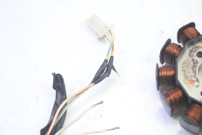 photo de STATORE YAMAHA NEOS NEO'S 4T 50 (2008 - 2016) - Altra vista dell'articolo