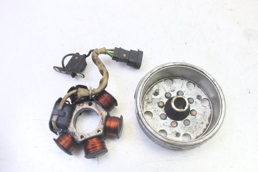 photo de STATORE PIAGGIO NEW TYPHOON 50 (2010 - 2017) - Dettaglio del componente