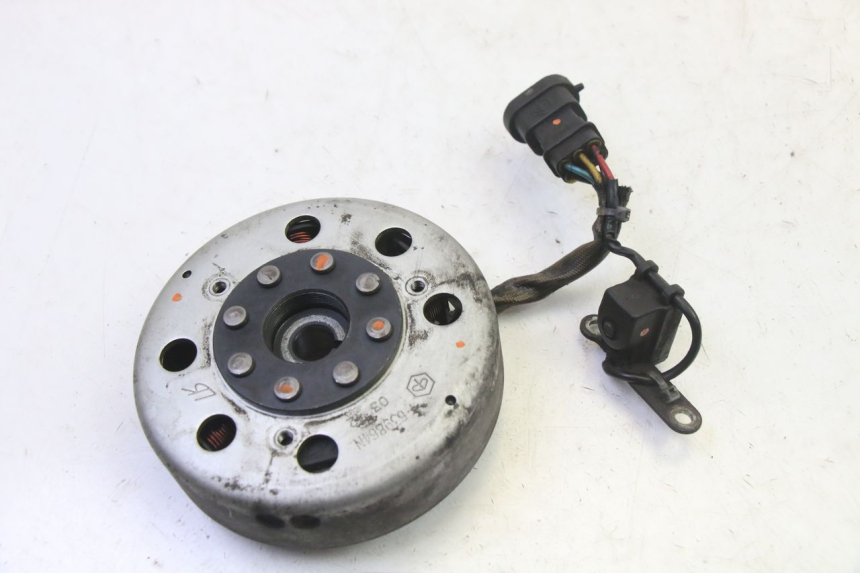 photo de STATORE PIAGGIO NEW TYPHOON 50 (2010 - 2017) - Altra angolazione