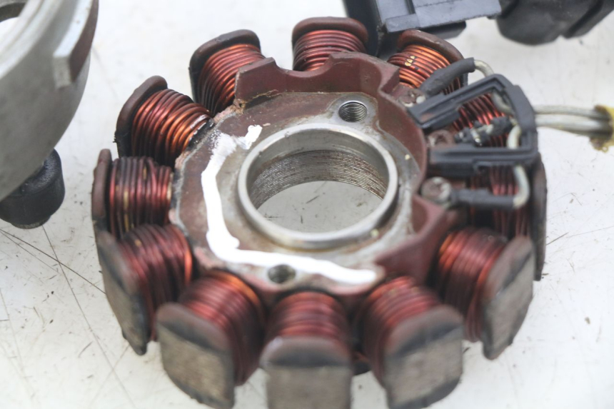 photo de ROTOR STATOR GILERA NEXUS 125 (2007 - 2009) - Altra angolazione