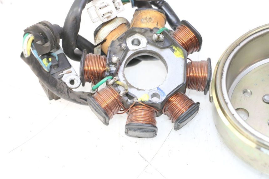 photo de ROTOR STATOR JM MOTORS OLDIES 4T 50 (2010 - 2020) - Primo piano ad alta risoluzione