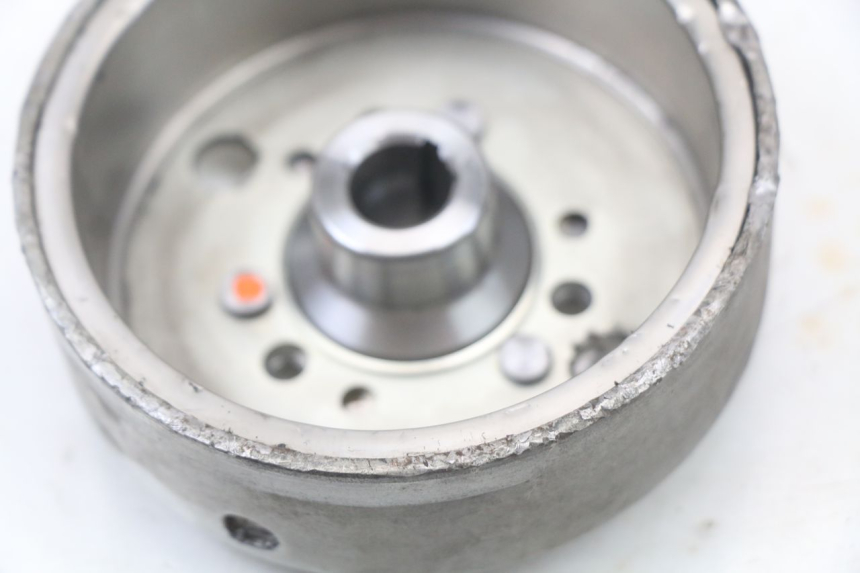 photo de STATORE MBK OVETTO ONE 2T 50 (2013 - 2017) - Stato della superficie e materiale