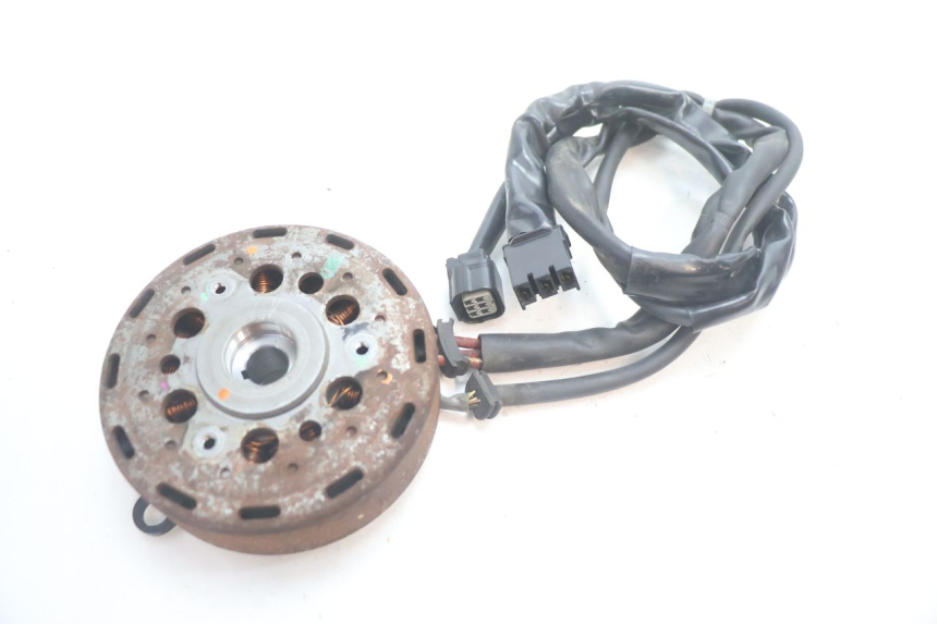photo de ROTOR STATOR HONDA PCX (JF28) 125 (2009 - 2011) - Zoom sullo stato d'uso