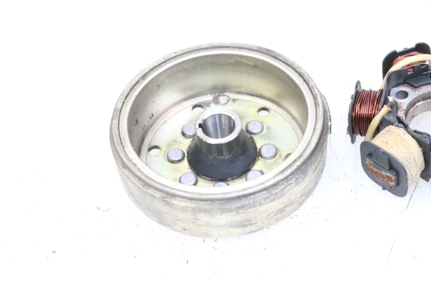 photo de STATORE PEUGEOT LUDIX 50 (2008 - 2017) - Vista d'insieme del prodotto