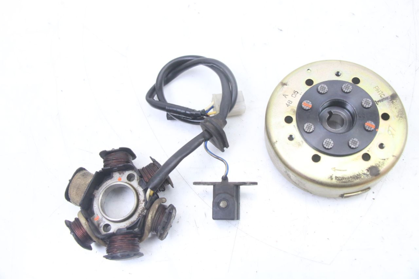 photo de STATORE PEUGEOT LUDIX ONE 50 (2005 - 2008) - Vista principale