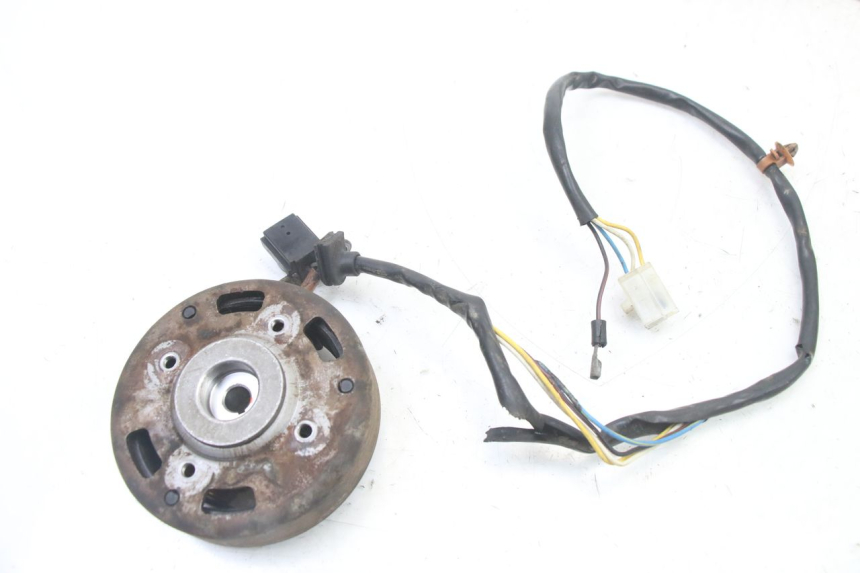 photo de ROTOR STATOR PEUGEOT TKR TREKKER FURIOUS 50 (2005 - 2014) - Dettaglio del componente