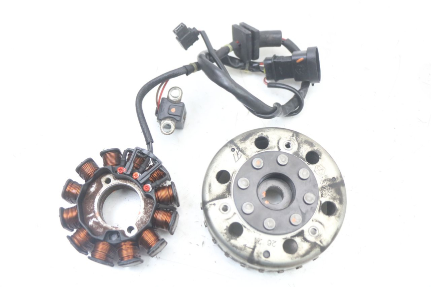 photo de STATORE PIAGGIO LIBERTY IGET 4T 50 (2021 - 2025) - Vista principale