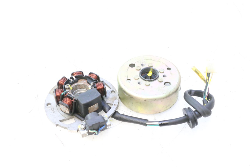 photo de STATORE TNT MOTOR ROMA 12' 2T 50 (2007 - 2018) - Stato della superficie e materiale