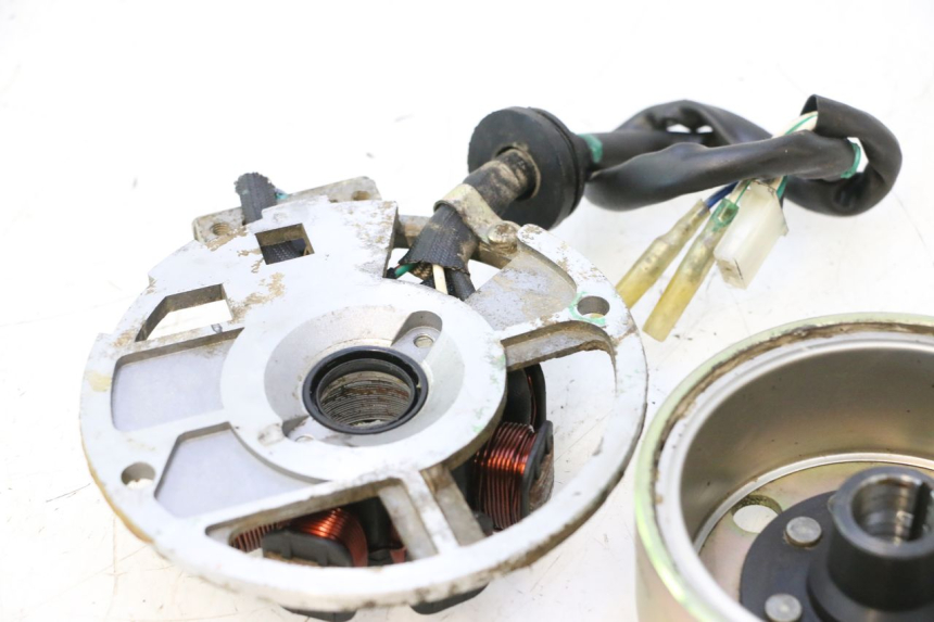 photo de ROTOR STATOR KEEWAY RY6 2T 50 (2011 - 2019) - Altra angolazione