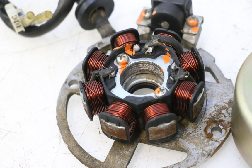 photo de ROTOR STATOR KEEWAY RY6 2T 50 (2011 - 2019) - Stato della superficie e materiale