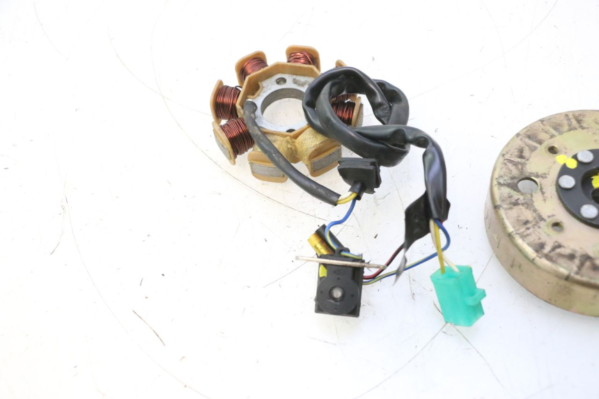 photo de STATORE JM MOTORS SANTANA 50 (2014 - 2023) - Stato della superficie e materiale