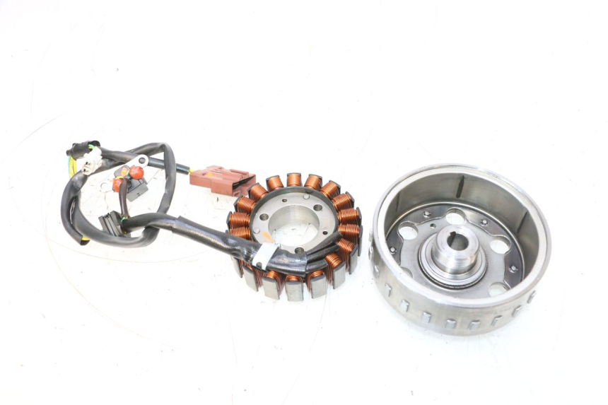 photo de STATORE PEUGEOT SATELIS COMPRESSOR K15 125 (2006 - 2009) - Dettaglio del componente