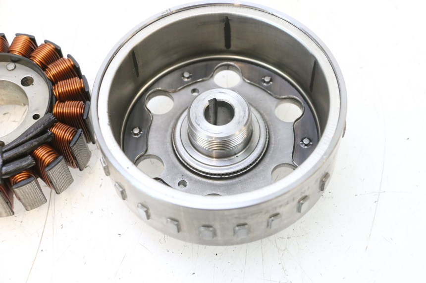 photo de STATORE PEUGEOT SATELIS COMPRESSOR K15 125 (2006 - 2009) - Altra vista dell'articolo