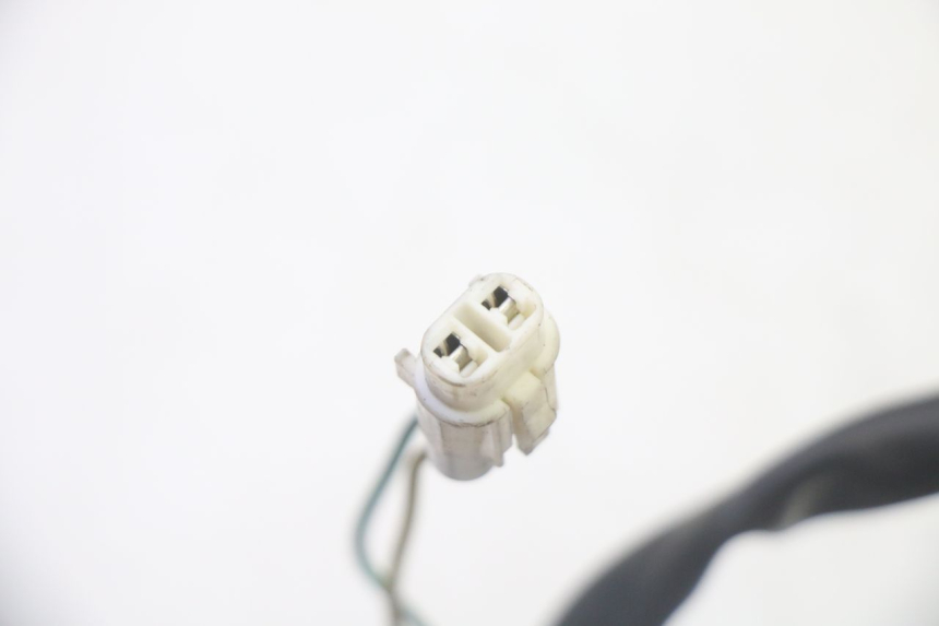 photo de STATORE PEUGEOT SATELIS 125 (2013 - 2018) - Stato della superficie e materiale