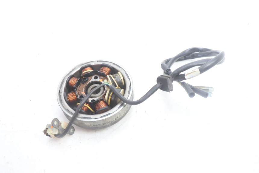 photo de STATORE HONDA SCV LEAD 100 (2003 - 2007) - Altra angolazione