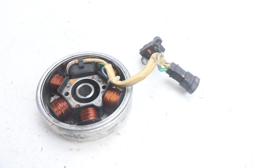 photo de STATORE APRILIA SR 2T 50 (2012 - 2017) - Altra angolazione